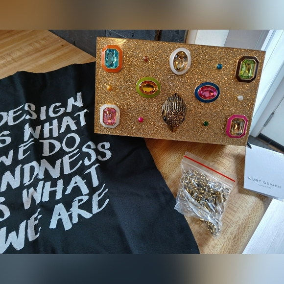 Kurt Geiger NWT Gold Sparkle with Bling Clutch/Crossbody - Picture 2 of 13